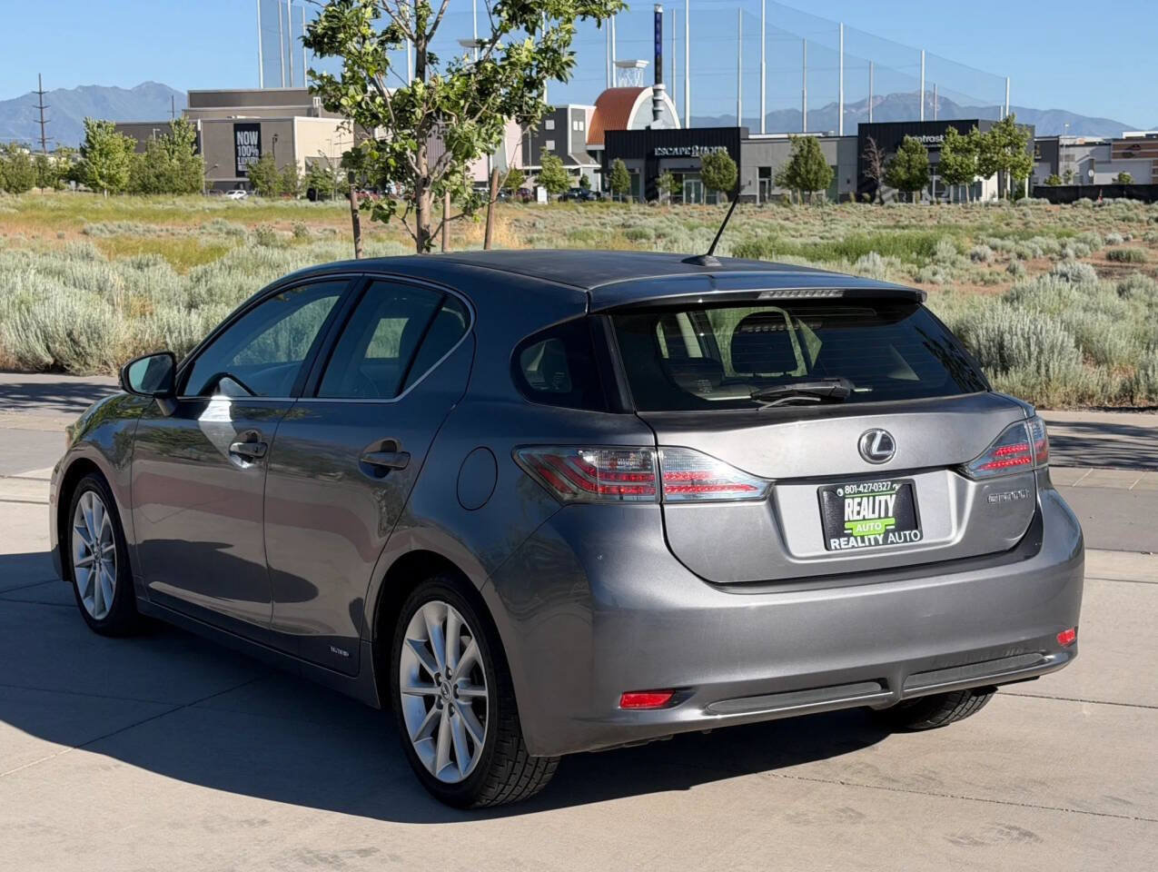 Used 2013 Lexus CT 200h FWD image 8