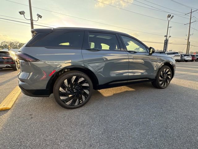 New 2026 Lincoln Nautilus Reserve w/ Jet Appearance Package AWD/4WD image 3