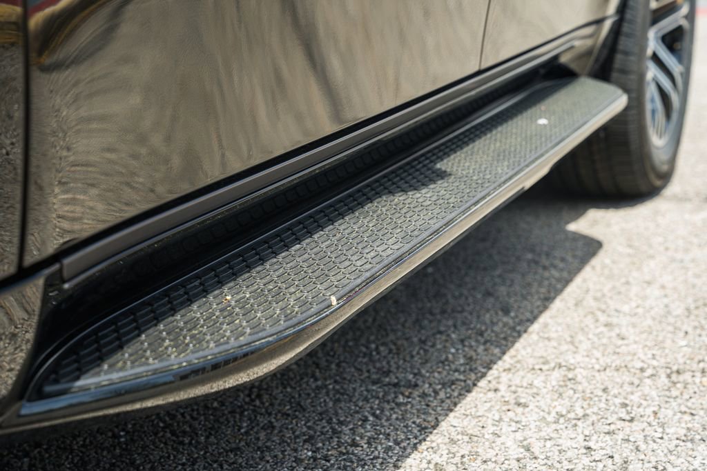 New 2026 Jeep Grand Wagoneer 4WD image 19