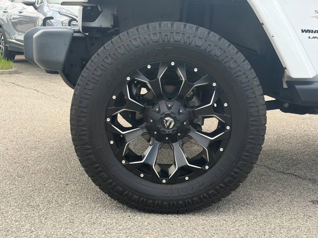 Used 2018 Jeep Wrangler Unlimited Sahara image 18