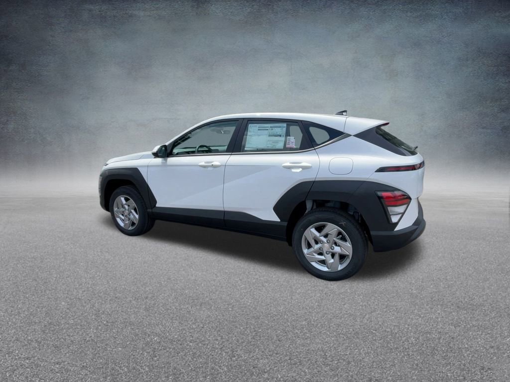 Used 2026 Hyundai Kona SE image 16