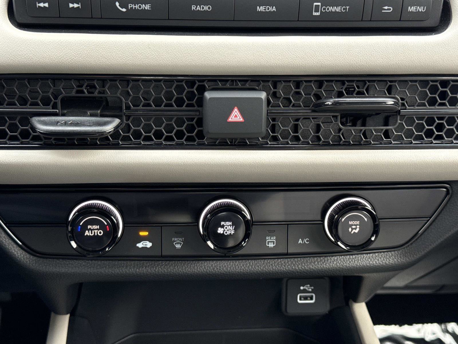 Used 2023 Honda HR-V LX image 5