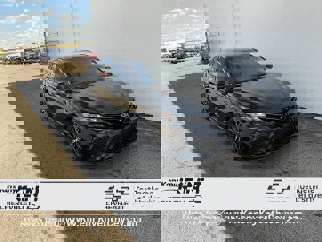 Used 2023 Toyota Camry SE