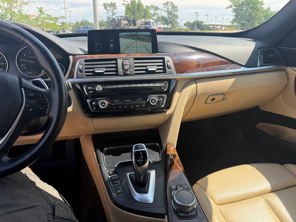 Used 2017 BMW 330i Gran Turismo xDrive AWD/4WD image 18
