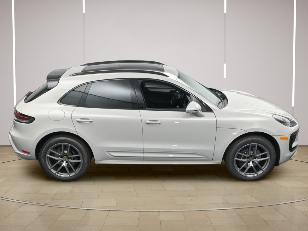 New 2026 Porsche Macan AWD/4WD image 35