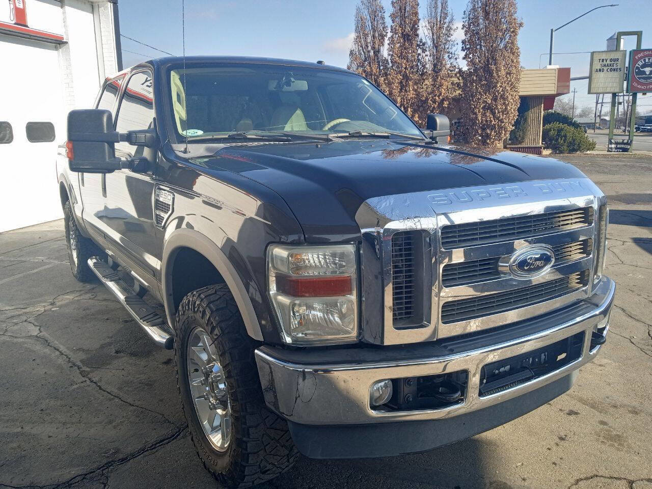 Used 2008 Ford F250 Lariat image 8