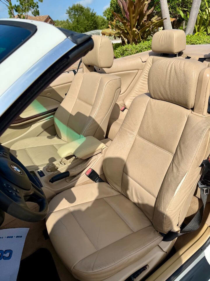 Used 2005 BMW 330Ci Convertible image 20