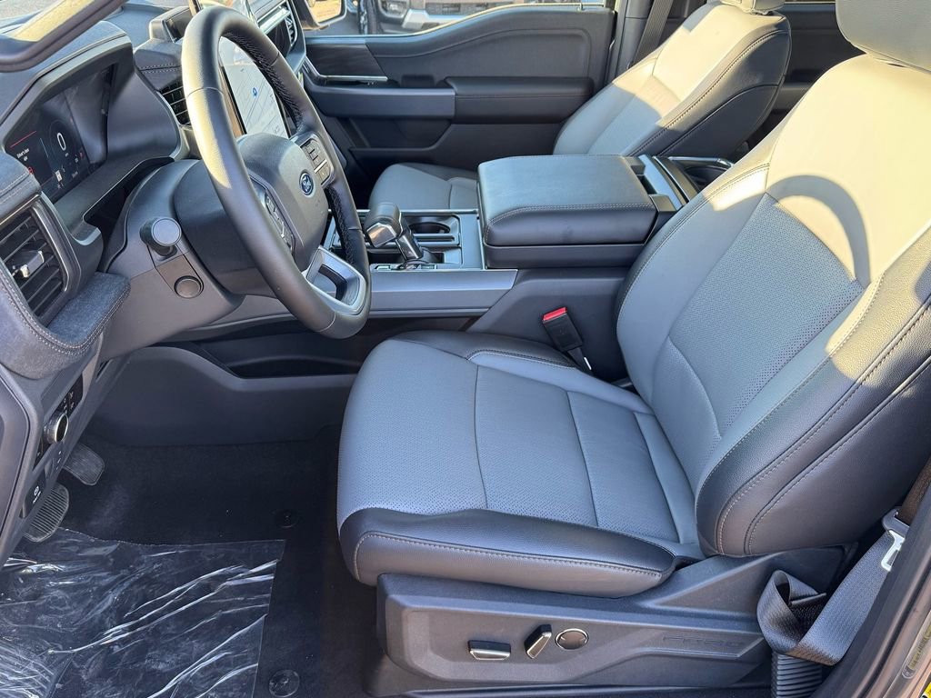 New 2025 Ford F150 Lightning Lariat image 8