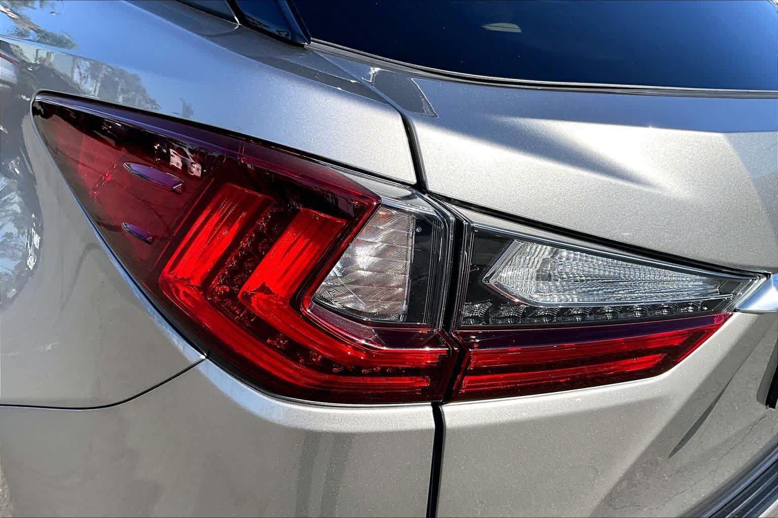 Used 2020 Lexus RX 350 FWD w/ Premium Package image 27