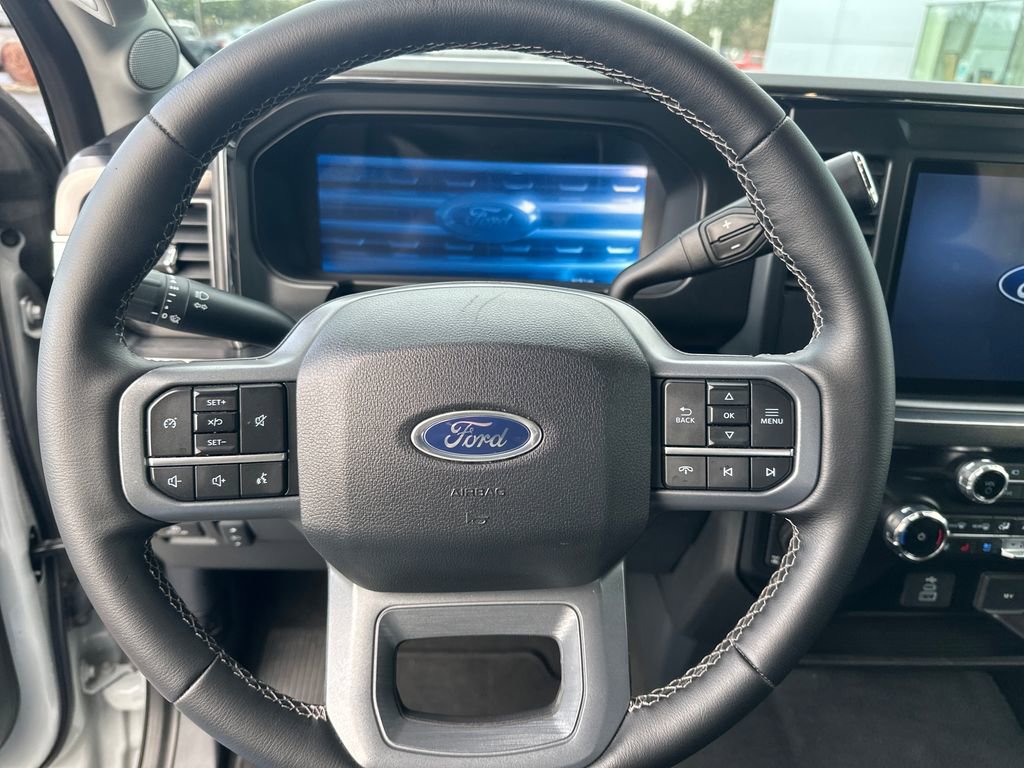 Used 2025 Ford F350 Lariat w/ Camper Package AWD/4WD image 14