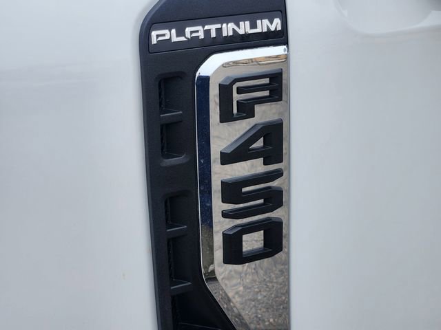 New 2026 Ford F450 Platinum w/ Platinum Plus Package image 16