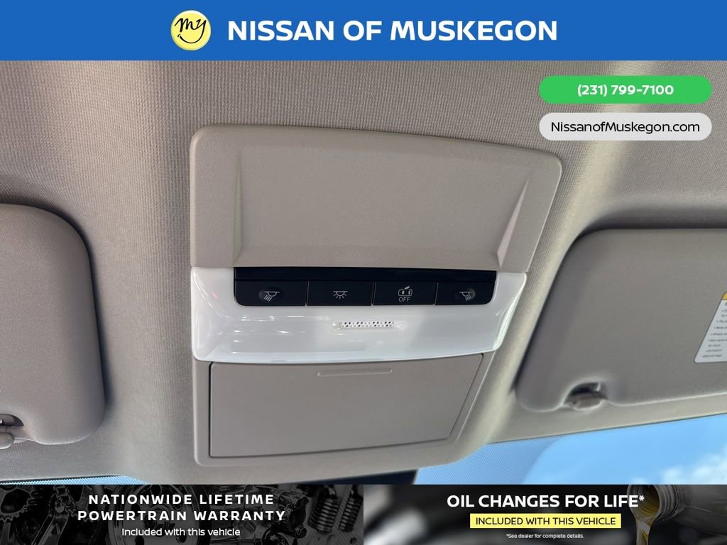 New 2025 Nissan Sentra SR image 22