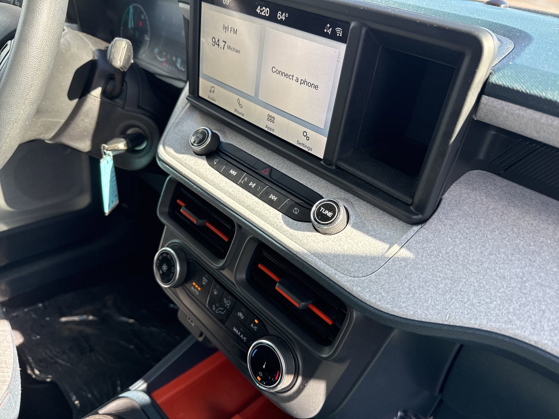 Used 2024 Ford Maverick XLT image 32