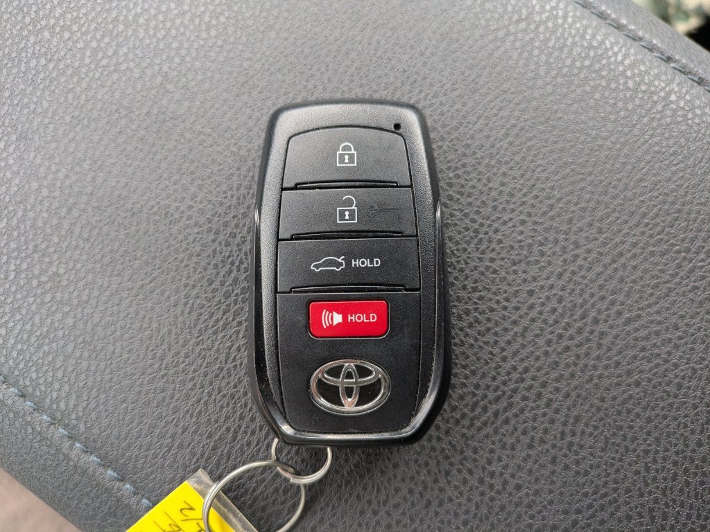 Used 2026 Toyota Camry XSE FWD image 29
