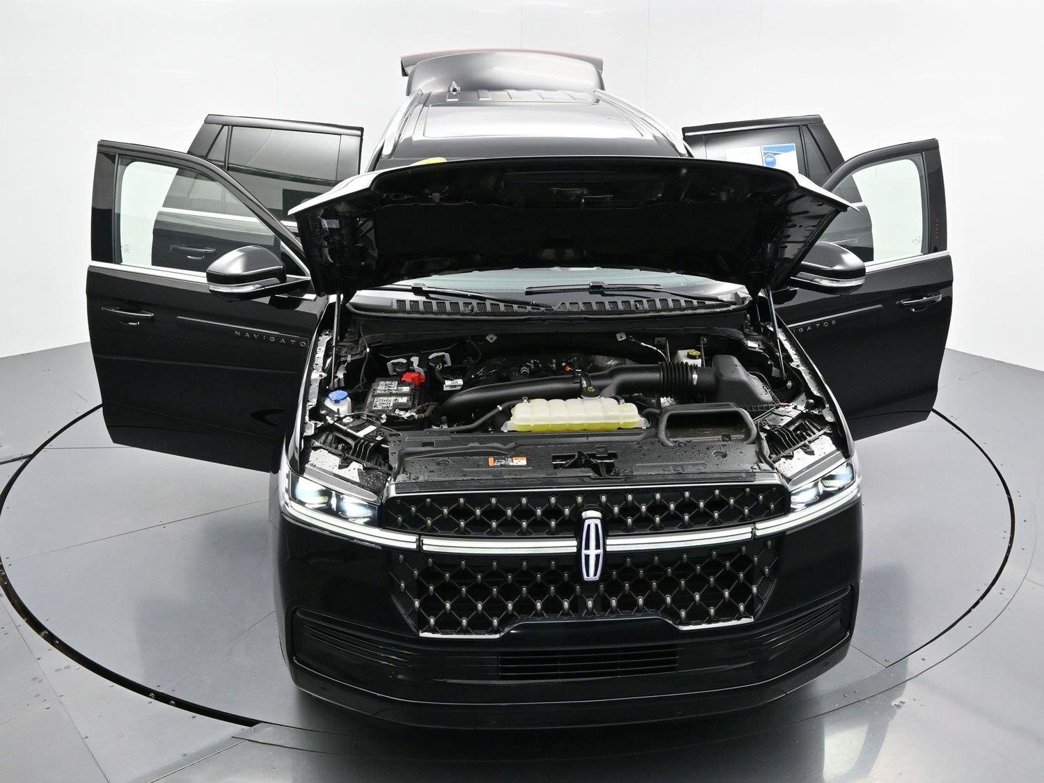 Used 2026 Lincoln Navigator L Black Label AWD/4WD image 59