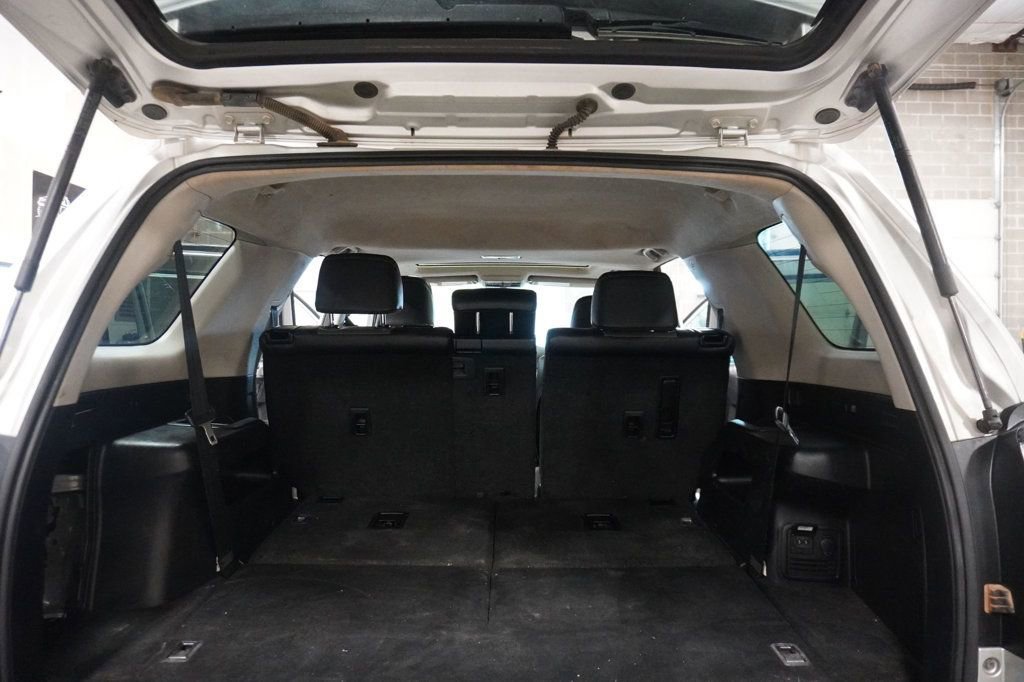 Used 2018 Toyota 4Runner SR5 Premium image 10