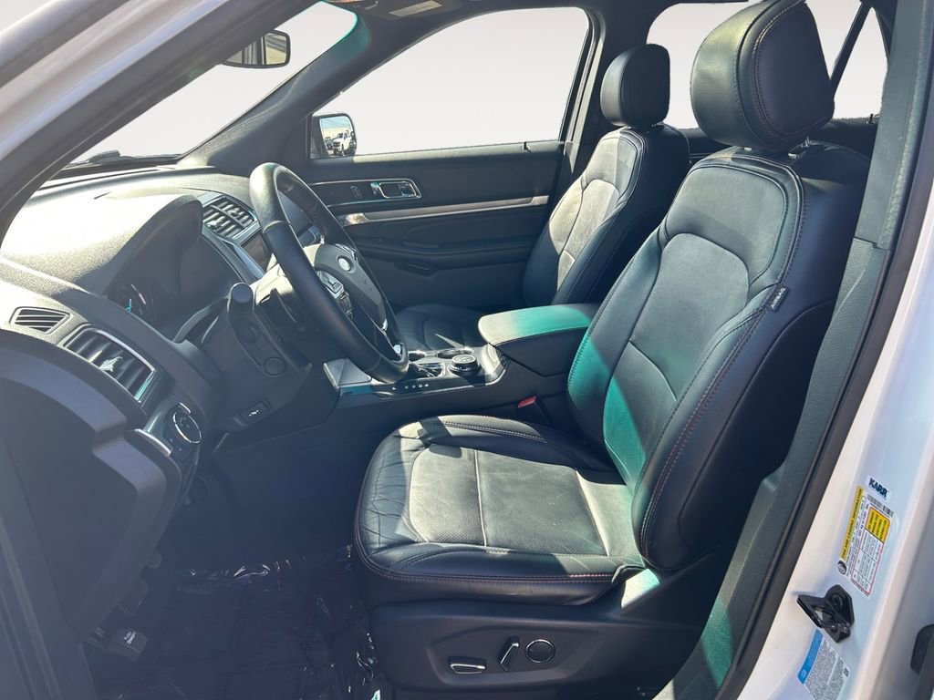 Used 2016 Ford Explorer Sport w/ Equipment Group 401A AWD/4WD image 6