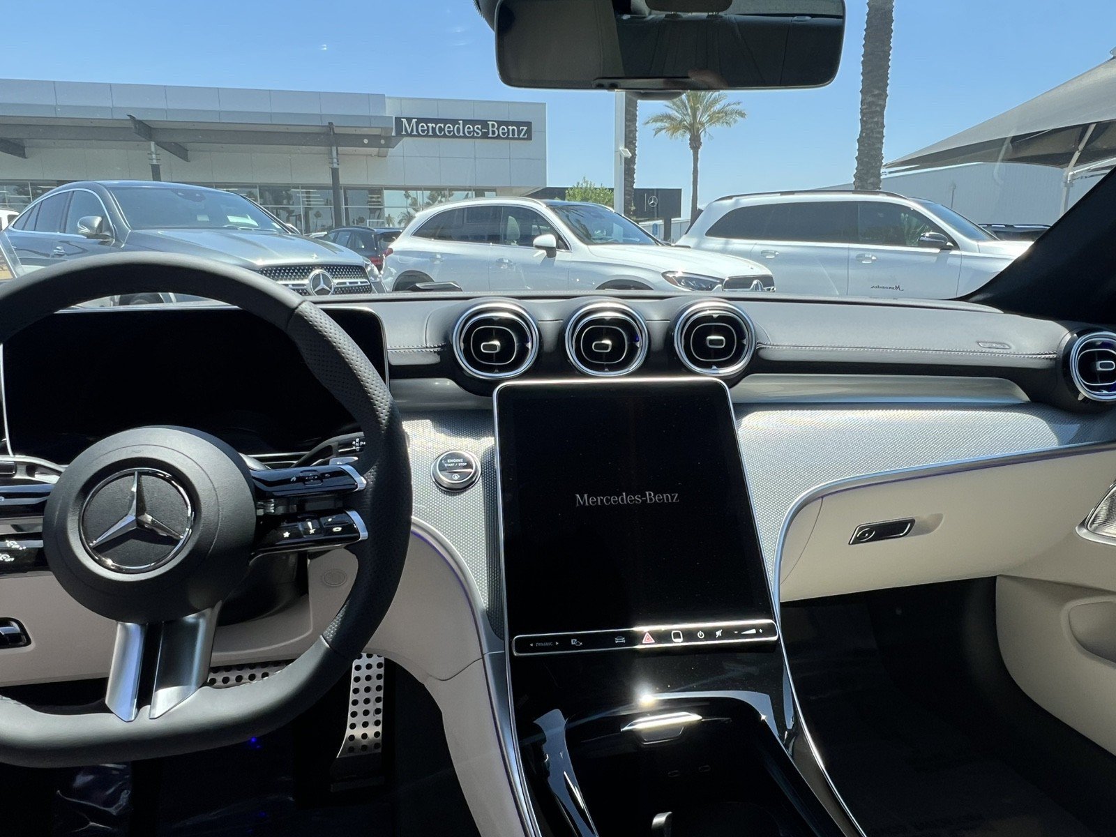 New 2026 Mercedes-Benz CLE 300 4MATIC Coupe image 14