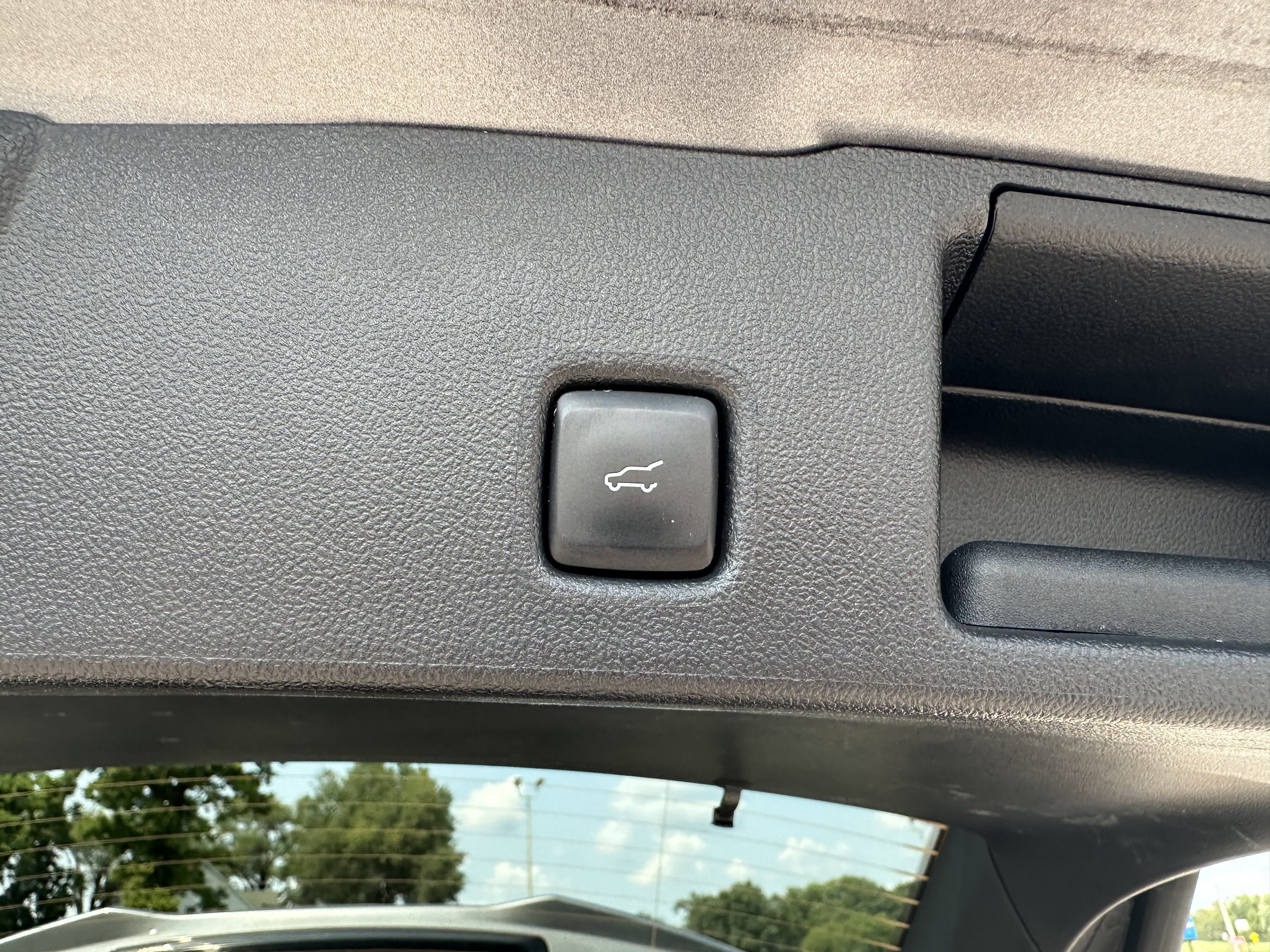 Used 2024 Ford Escape ST-Line AWD/4WD image 24