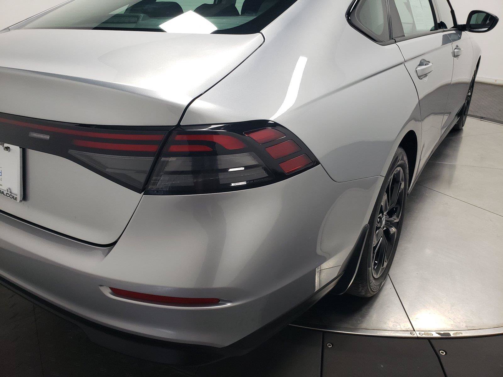 Used 2025 Honda Accord SE image 14