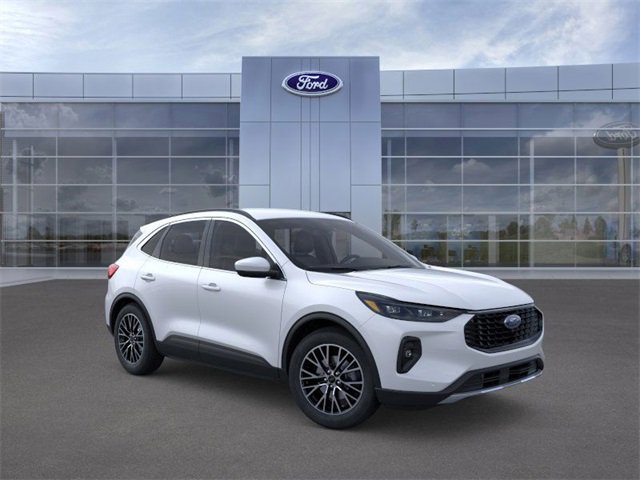 New 2025 Ford Escape SE w/ PHEV Premium Package image 8