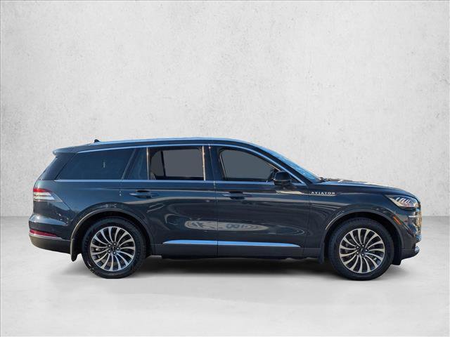Used 2021 Lincoln Aviator Reserve w/ Equipment Group 201A image 4