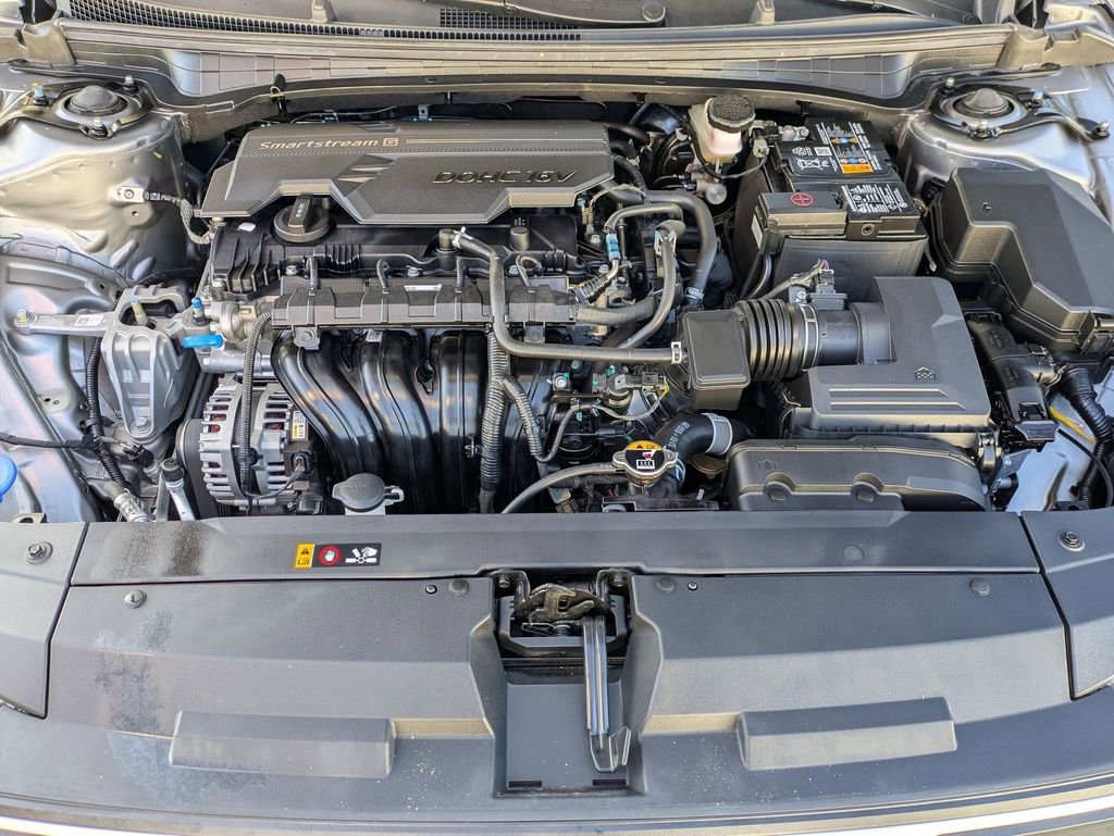 Used 2025 Kia K4 LXS image 29