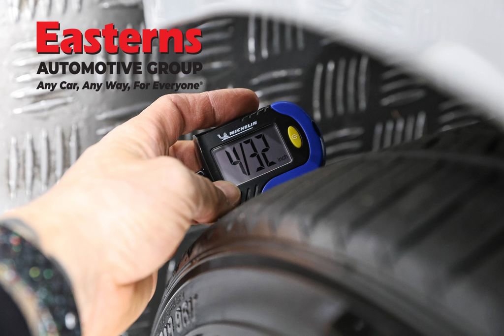 Used 2023 Toyota Camry XSE image 28