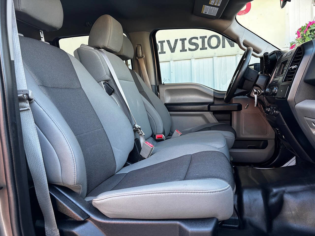 Used 2019 Ford F150 XL w/ Equipment Group 101A Mid AWD/4WD image 10