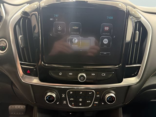Used 2019 Chevrolet Traverse LT w/ LPO, Floor Liner Package AWD/4WD image 9
