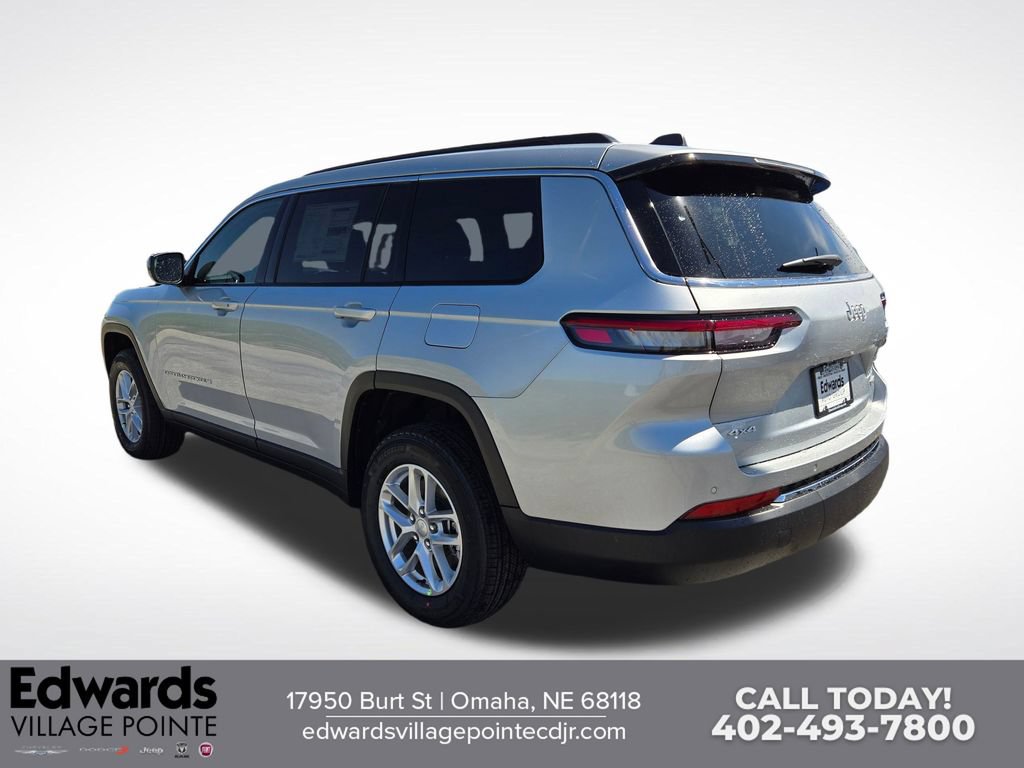 New 2026 Jeep Grand Cherokee L Laredo AWD/4WD image 5