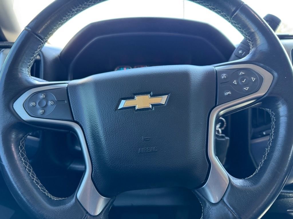 Used 2018 Chevrolet Silverado 1500 LT w/ All Star Edition AWD/4WD image 18