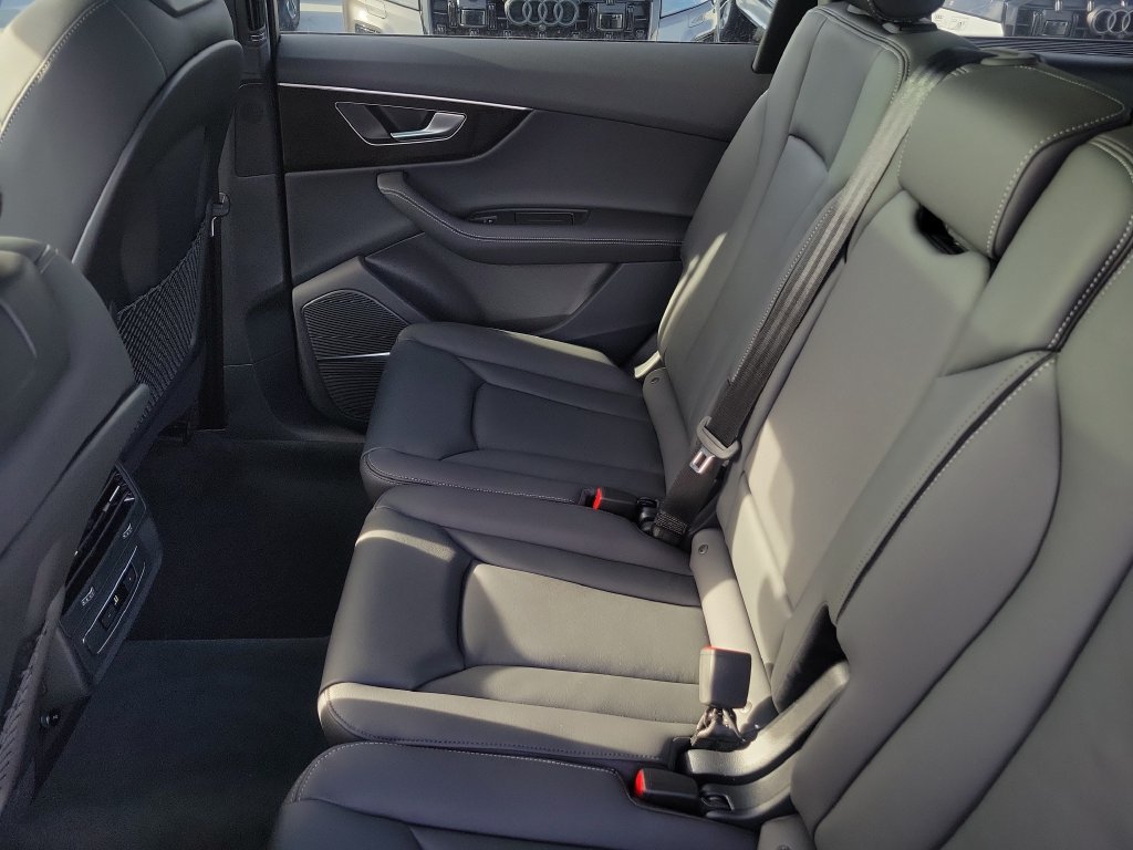 New 2026 Audi Q7 2.0T Premium Plus AWD/4WD image 26