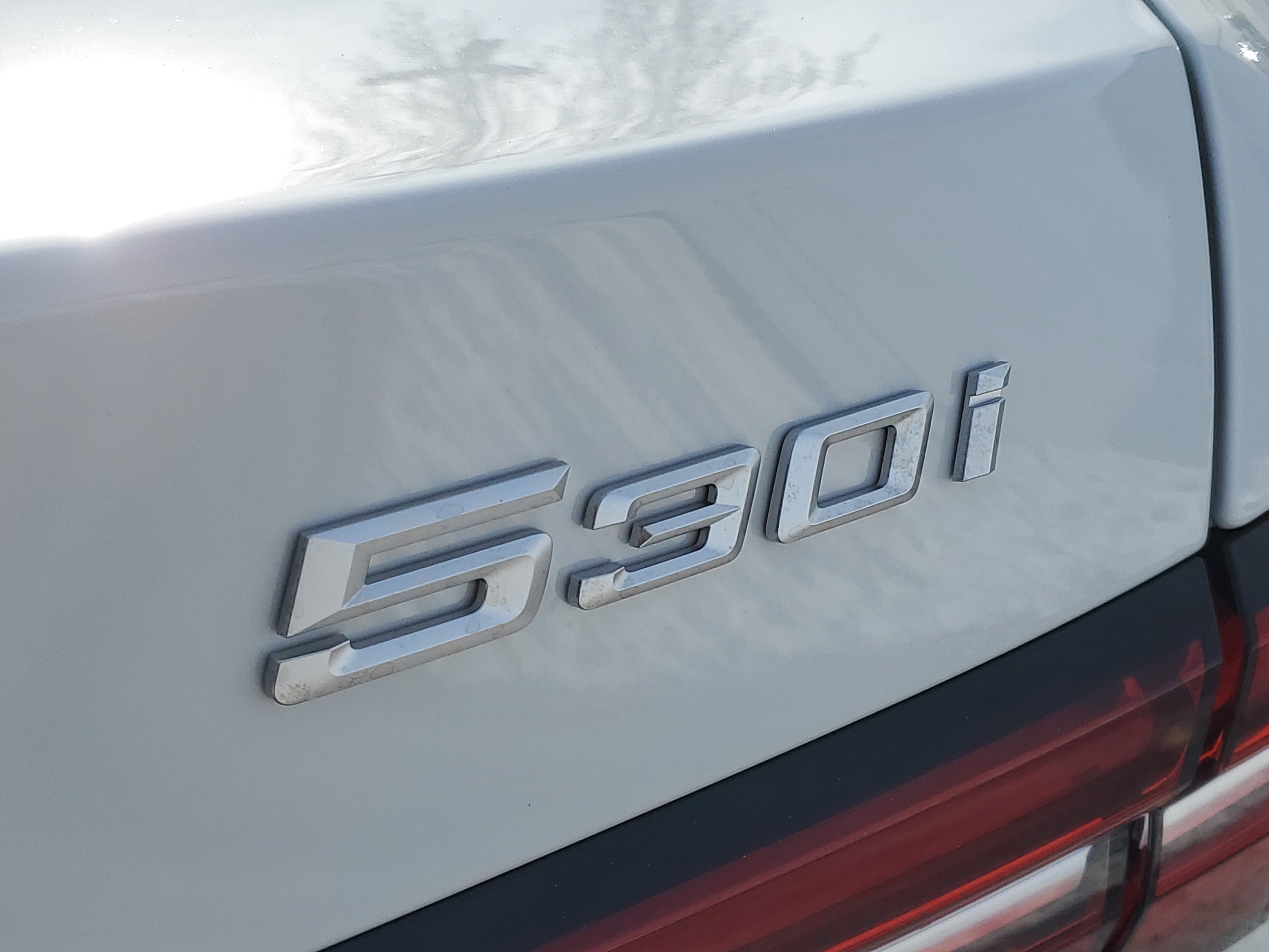 New 2026 BMW 530i xDrive w/ Premium Package image 29