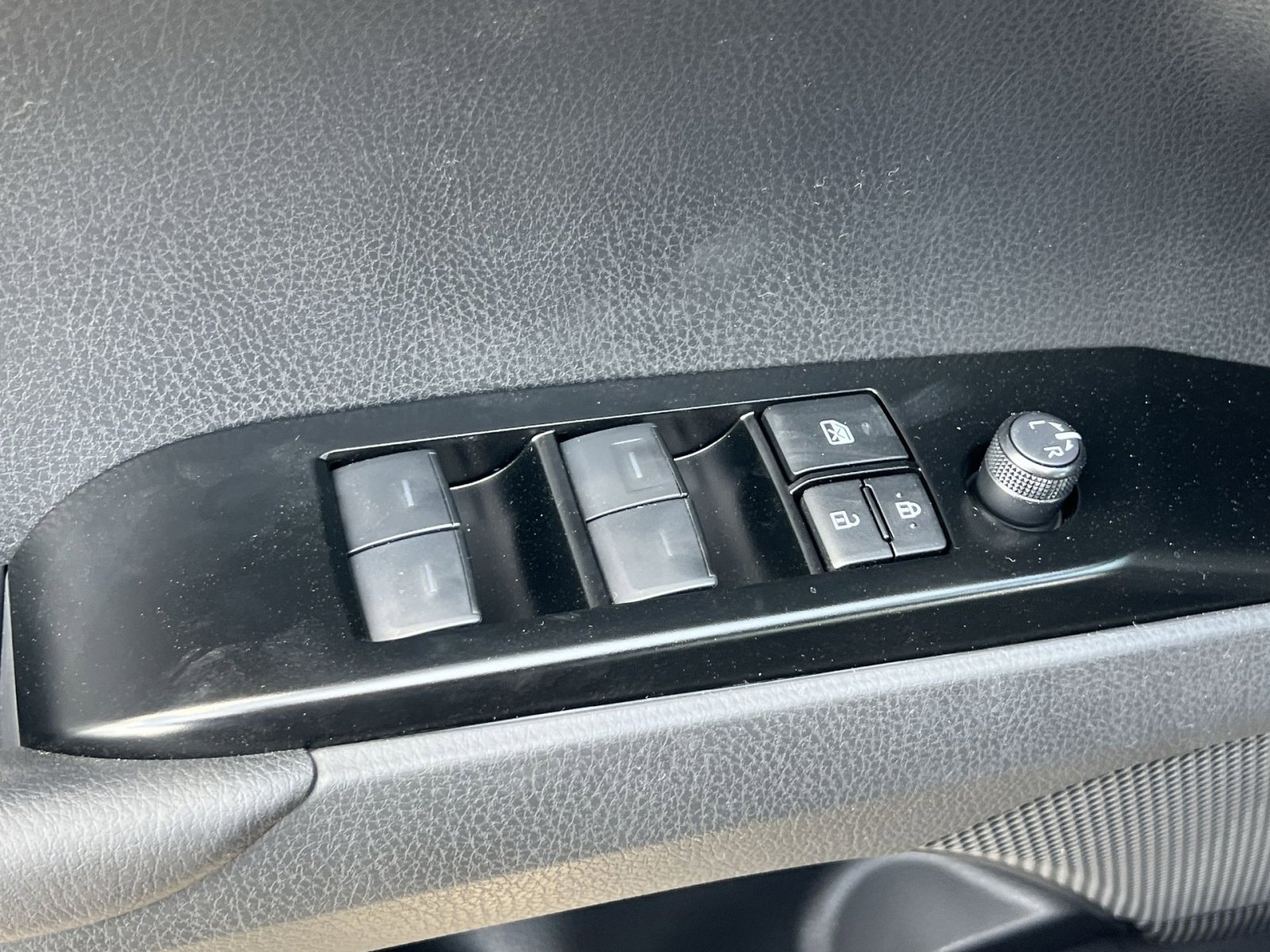 New 2026 Toyota Camry SE image 11