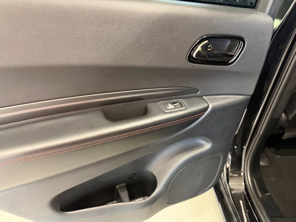 Used 2023 Dodge Durango GT image 24