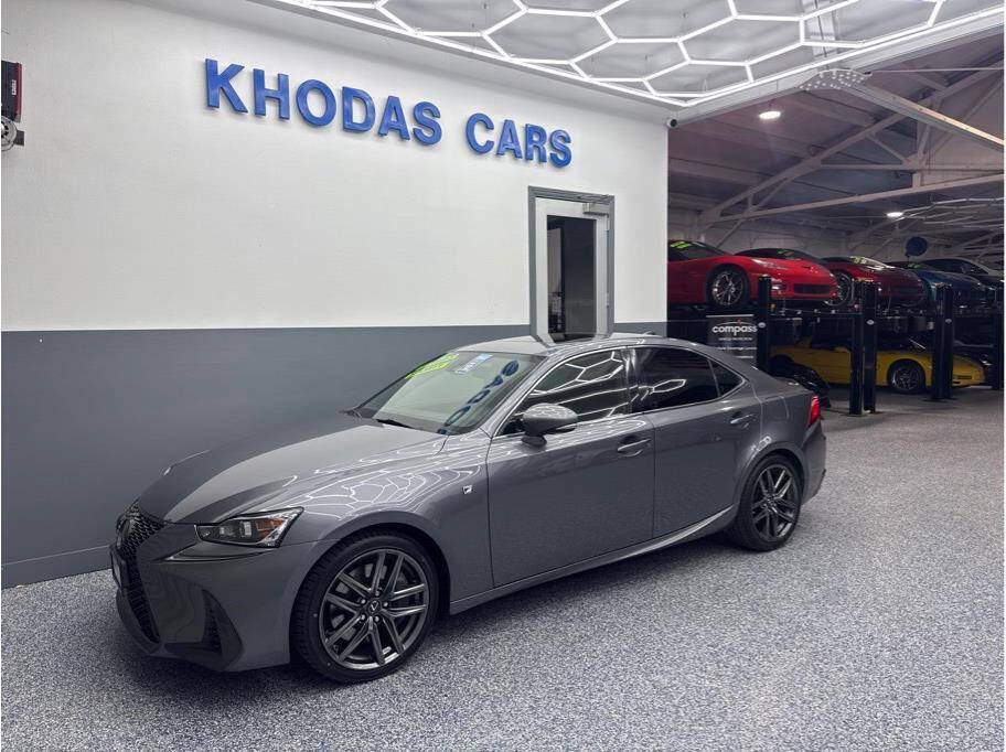 Used 2017 Lexus IS 200t F Sport w/ F Sport Package RWD image 2
