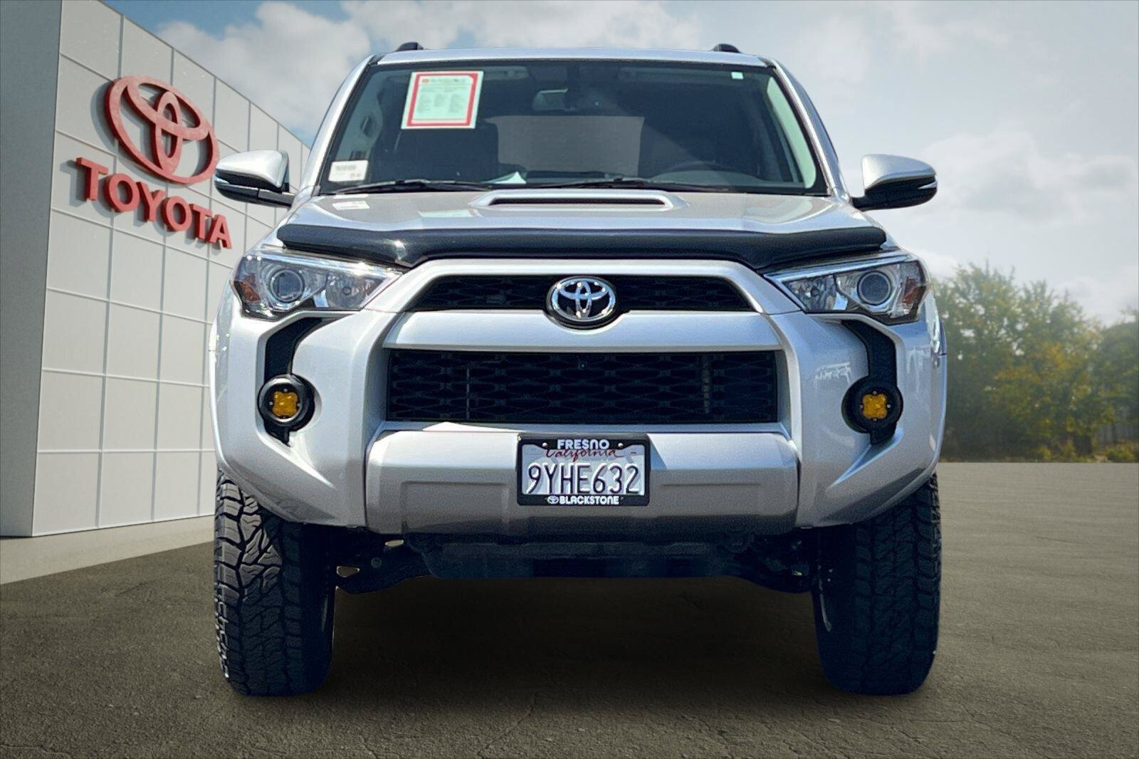 Used 2017 Toyota 4Runner TRD Off-Road Premium AWD/4WD image 8