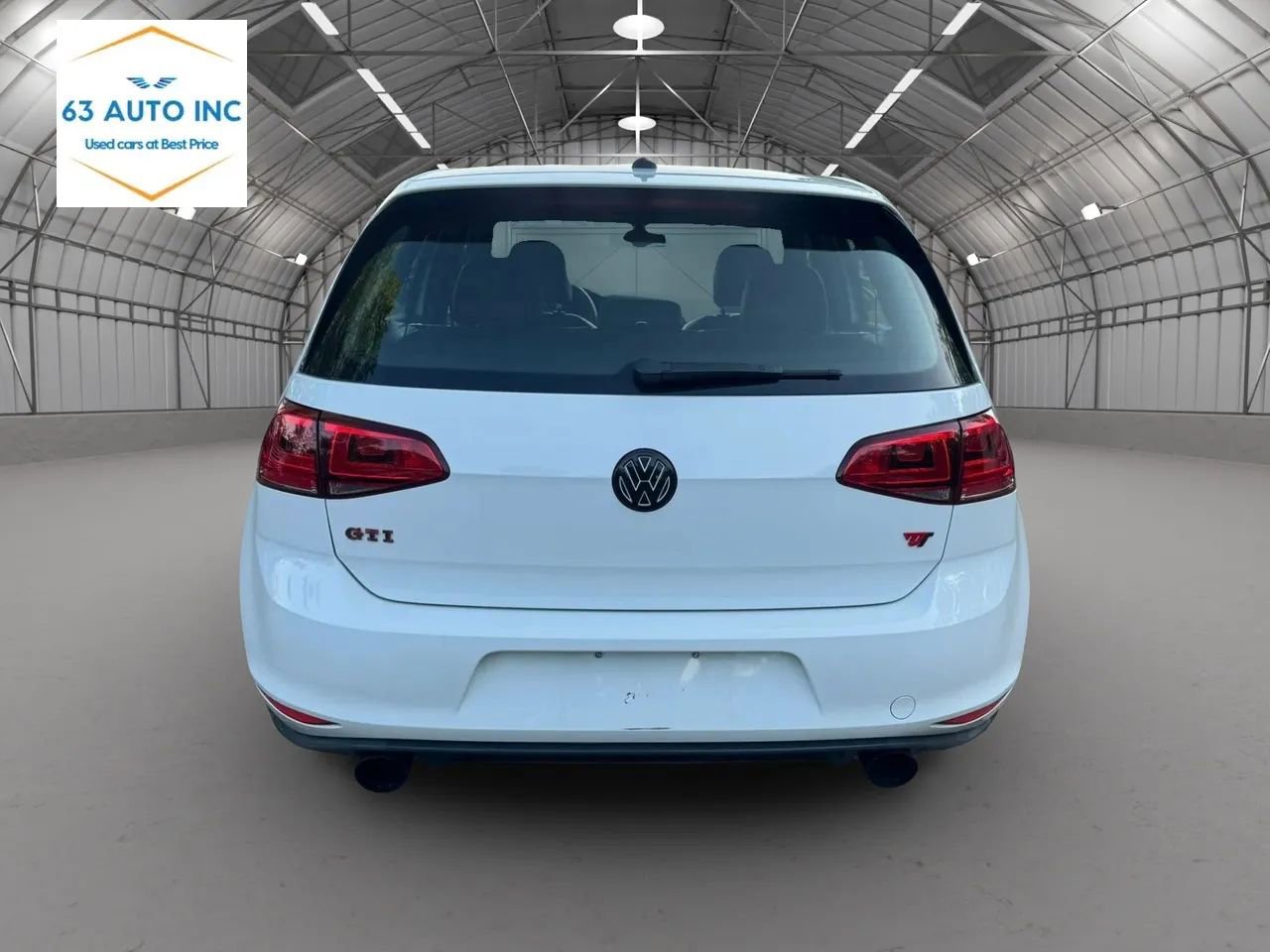 Used 2016 Volkswagen GTI Autobahn w/ Lighting Package (SEL) FWD image 4