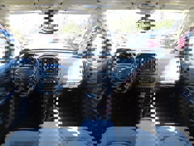 Used 2019 Chevrolet Colorado W/T w/ Custom Special Edition image 18