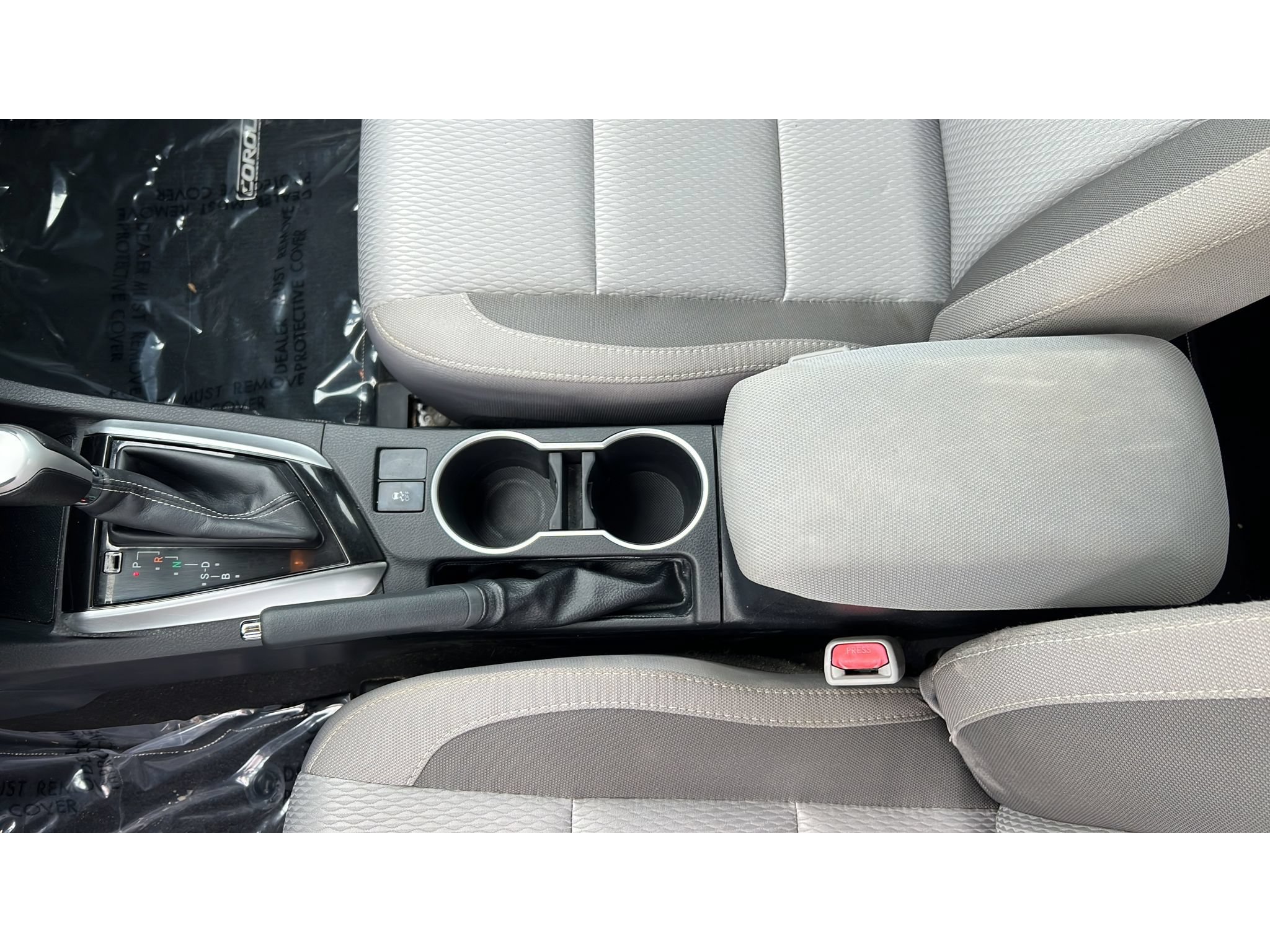 Used 2017 Toyota Corolla LE w/ Carpet Mat Package (TMS) FWD image 20