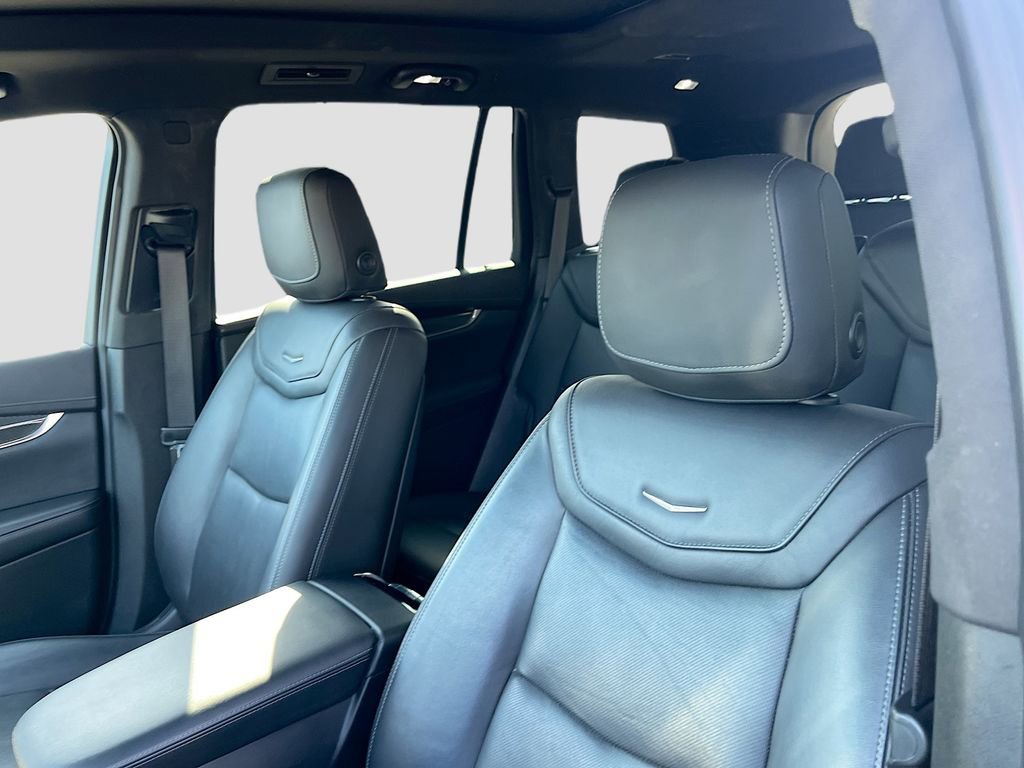 Used 2022 Cadillac XT6 Sport AWD/4WD image 21