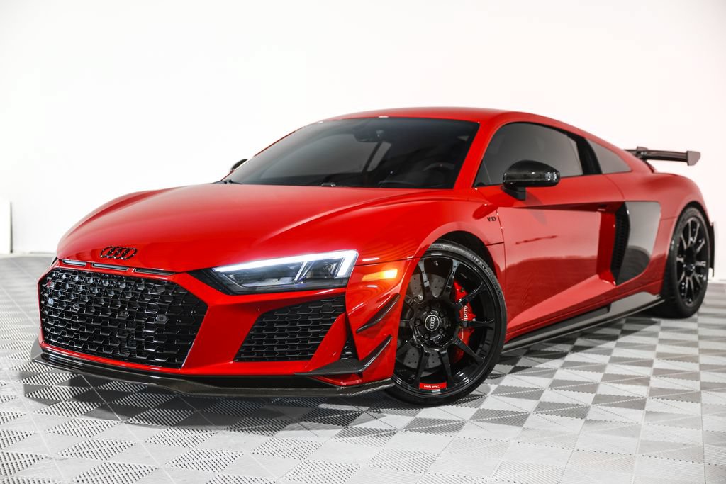 Used 2023 Audi R8 V10 GT RWD image 1