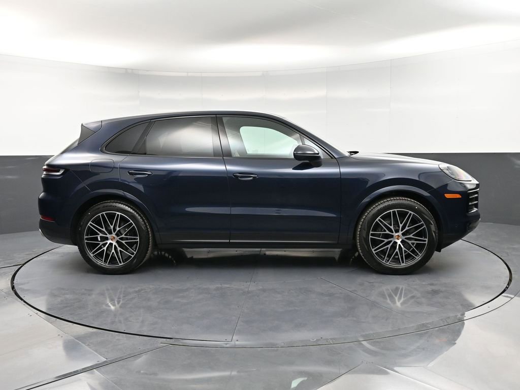 New 2026 Porsche Cayenne image 9
