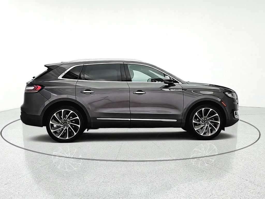 Used 2019 Lincoln Nautilus Reserve w/ Driver Assistance Package AWD/4WD image 7