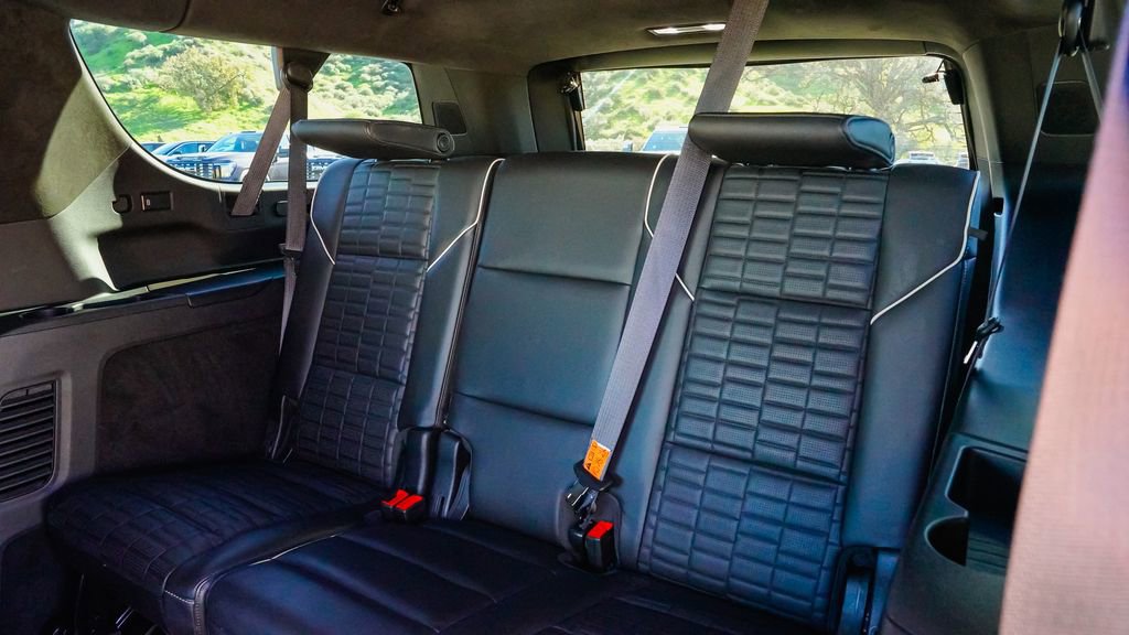 Certified 2024 Cadillac Escalade ESV Sport Platinum image 12