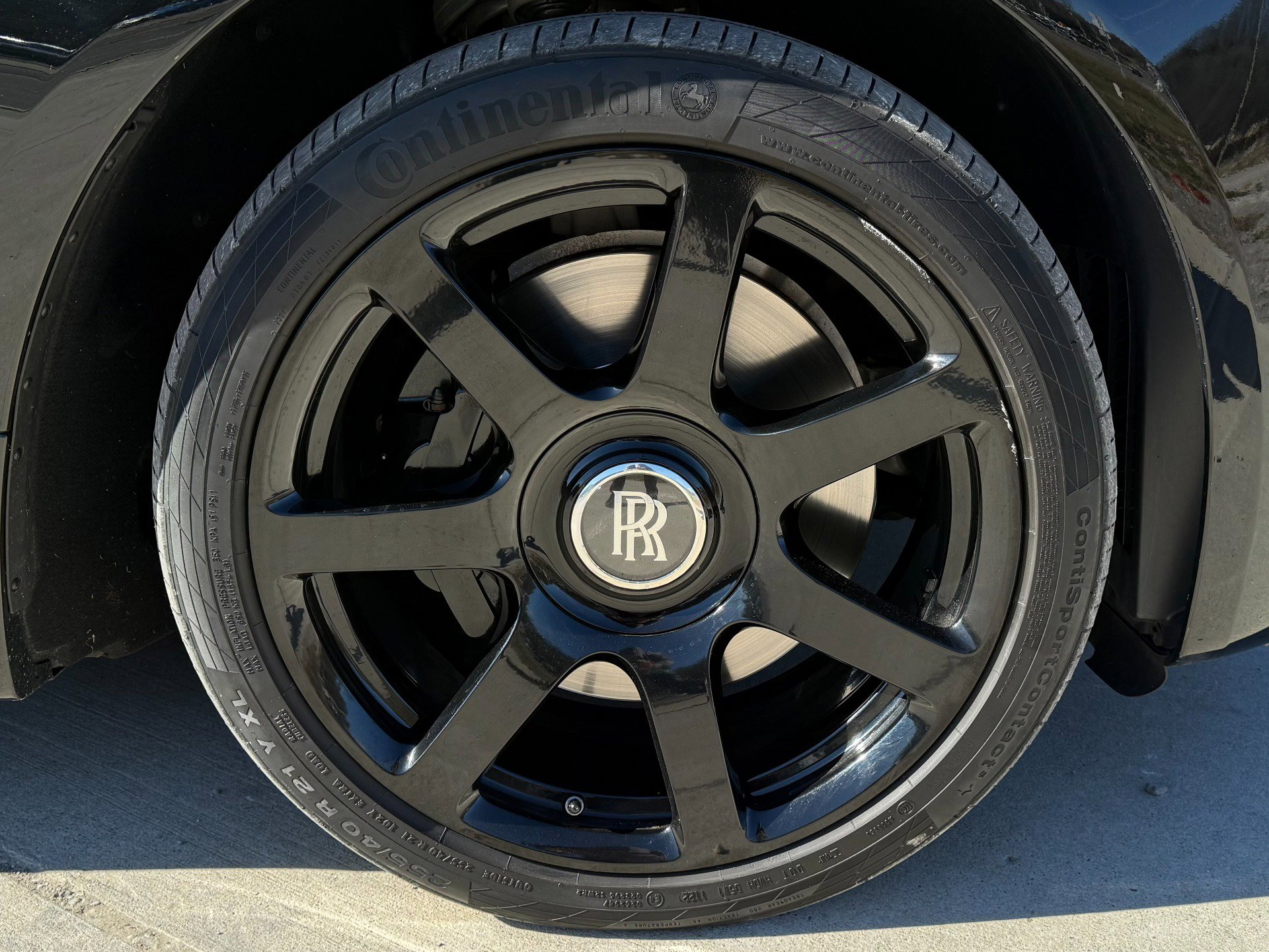 Used 2014 Rolls-Royce Wraith image 43