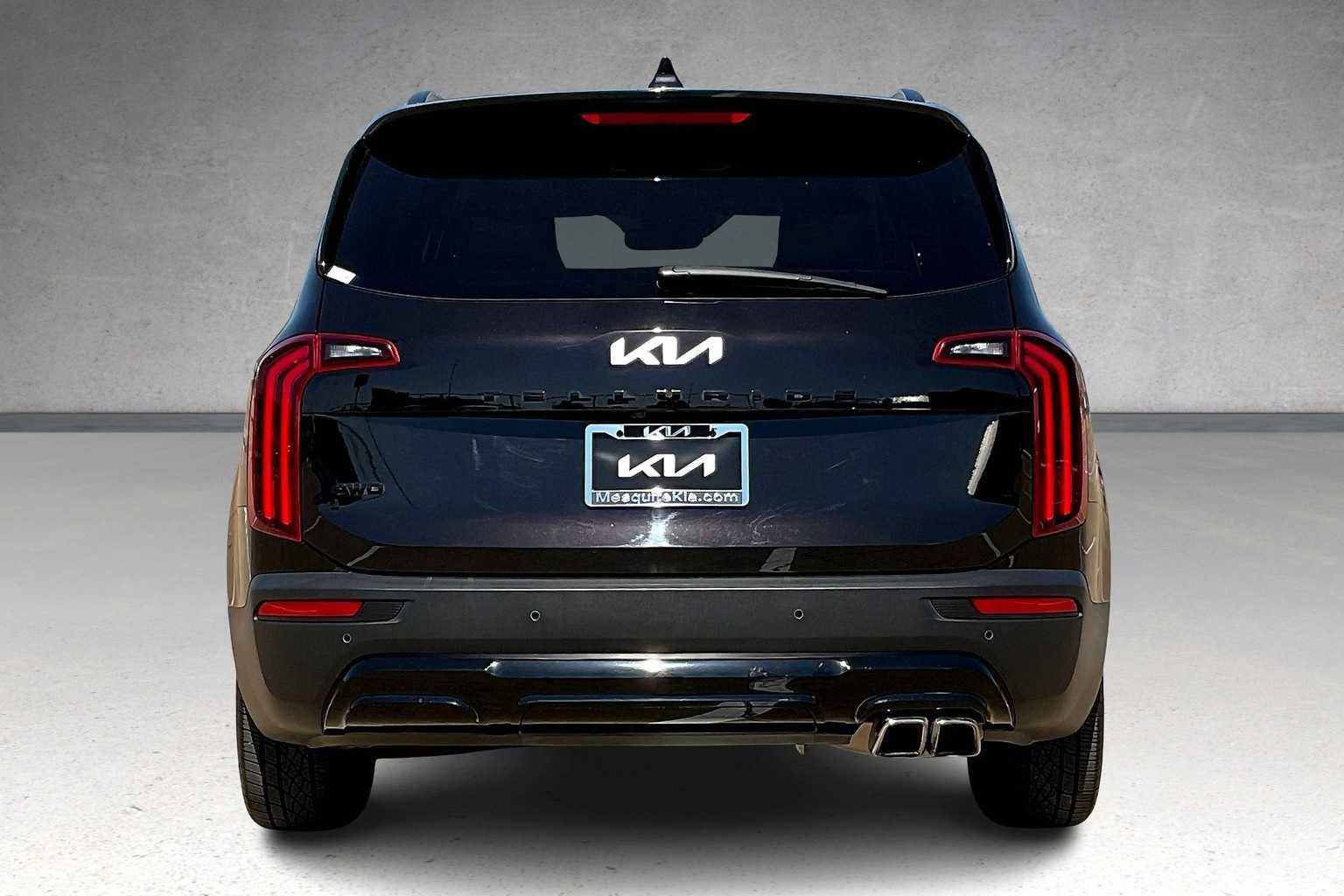 Certified 2022 Kia Telluride SX w/ SX Prestige Package image 5