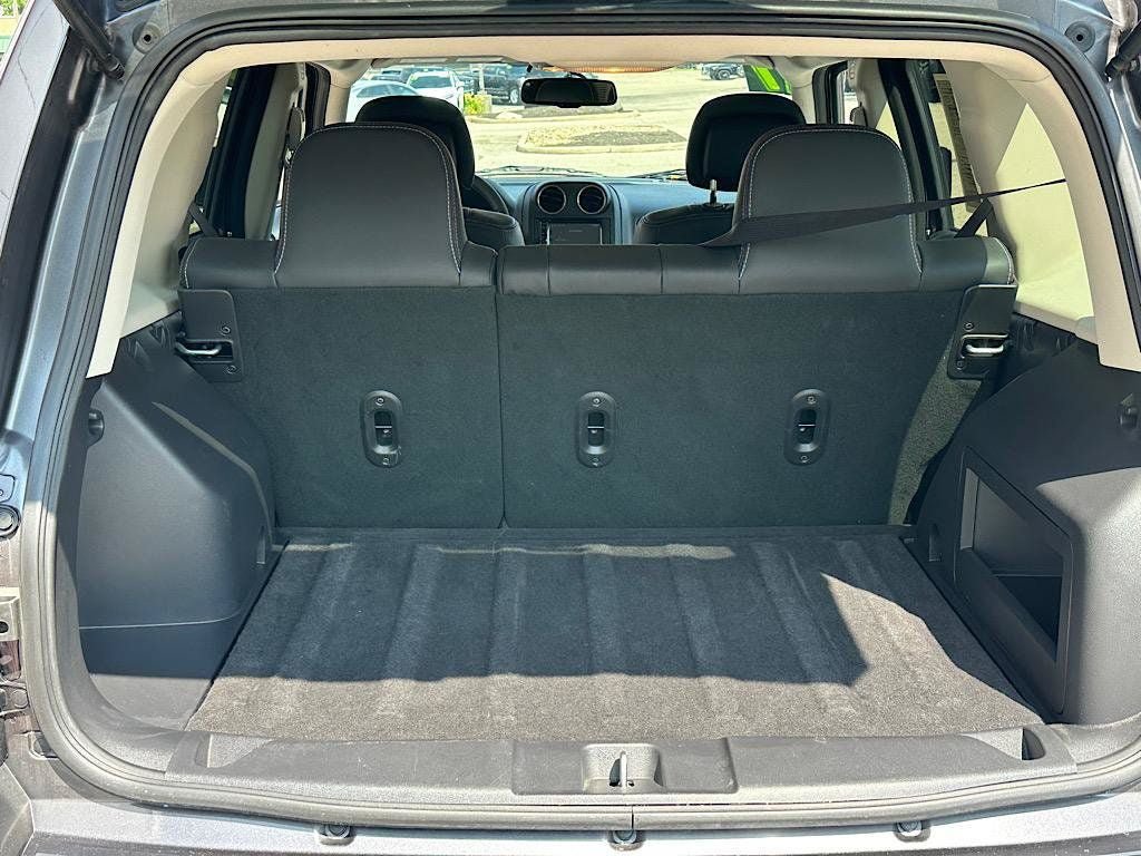 Used 2017 Jeep Patriot 75th Anniversary w/ Power Value Group FWD image 12