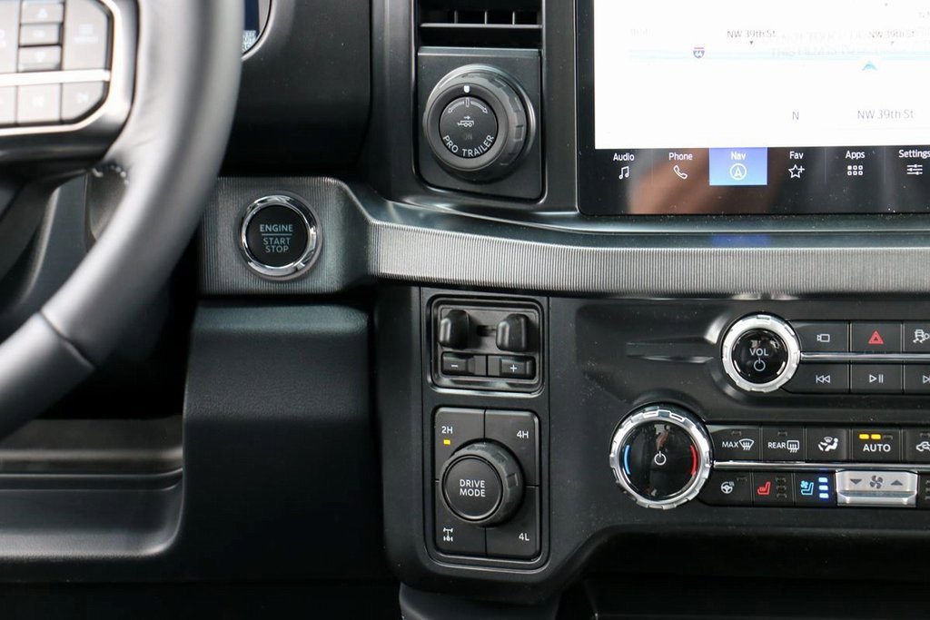 New 2026 Ford F250 Platinum image 35